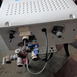 Noritz Tankless Water Heater Model NRC98DV