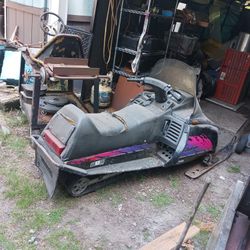 Yamaha Ovation 340 Snow Mobile 