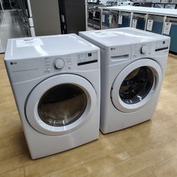 LG 4.5 Cu Ft Washer & 7.4 Cu Ft Gas Dryer 