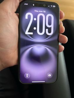 iPhone 16 AT&T