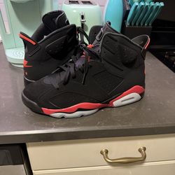 Size 10.5 used no box