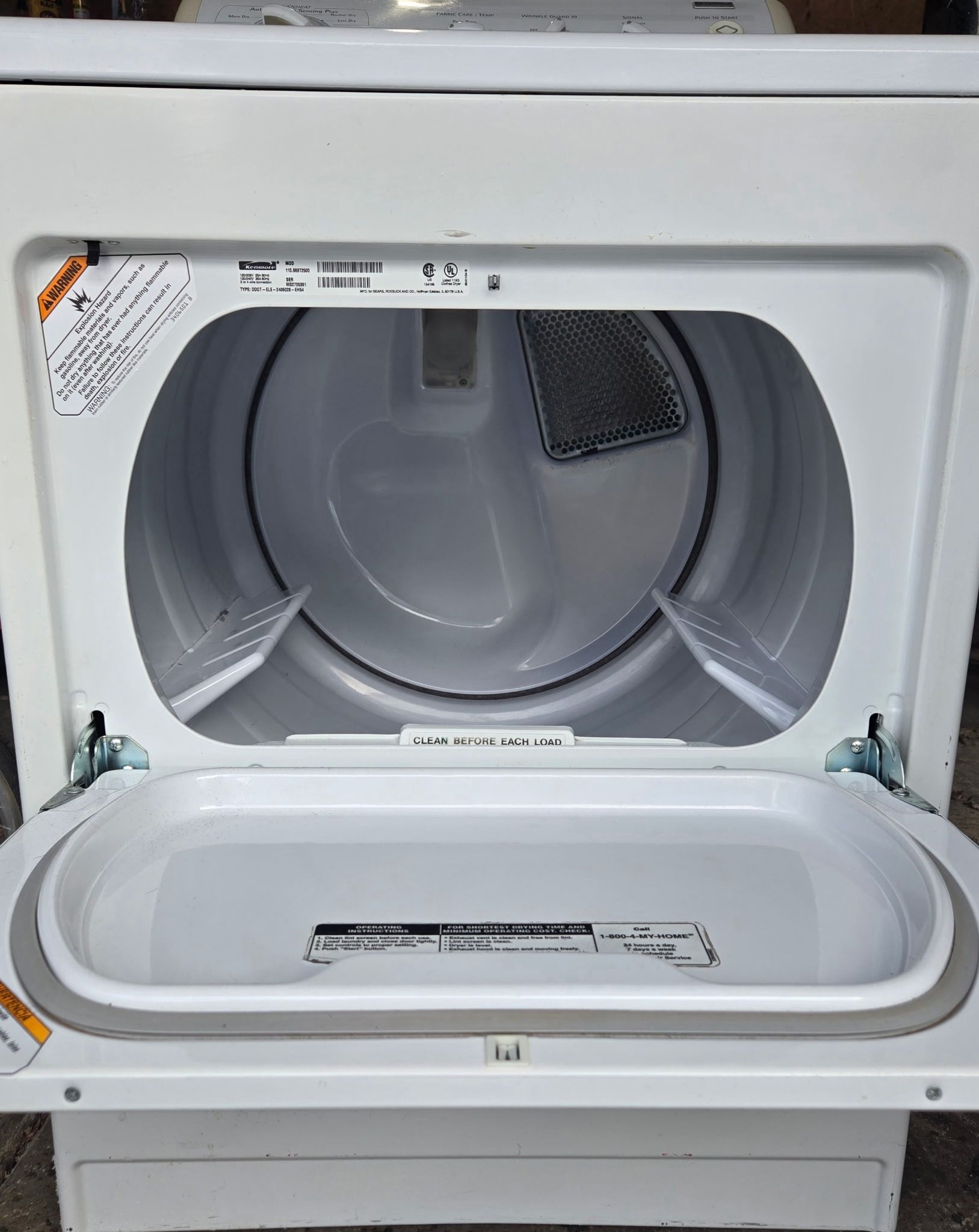 Kenmore Washer and Electric Dryer Set - Works Great