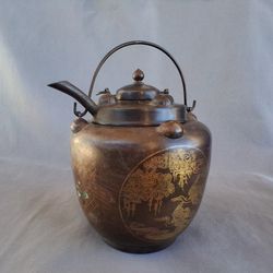 Chinese copper engraved pot