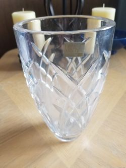 GENUINE MIKASA & ATLANTIS CRYSTAL VASES