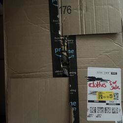 Women’s Clothes 