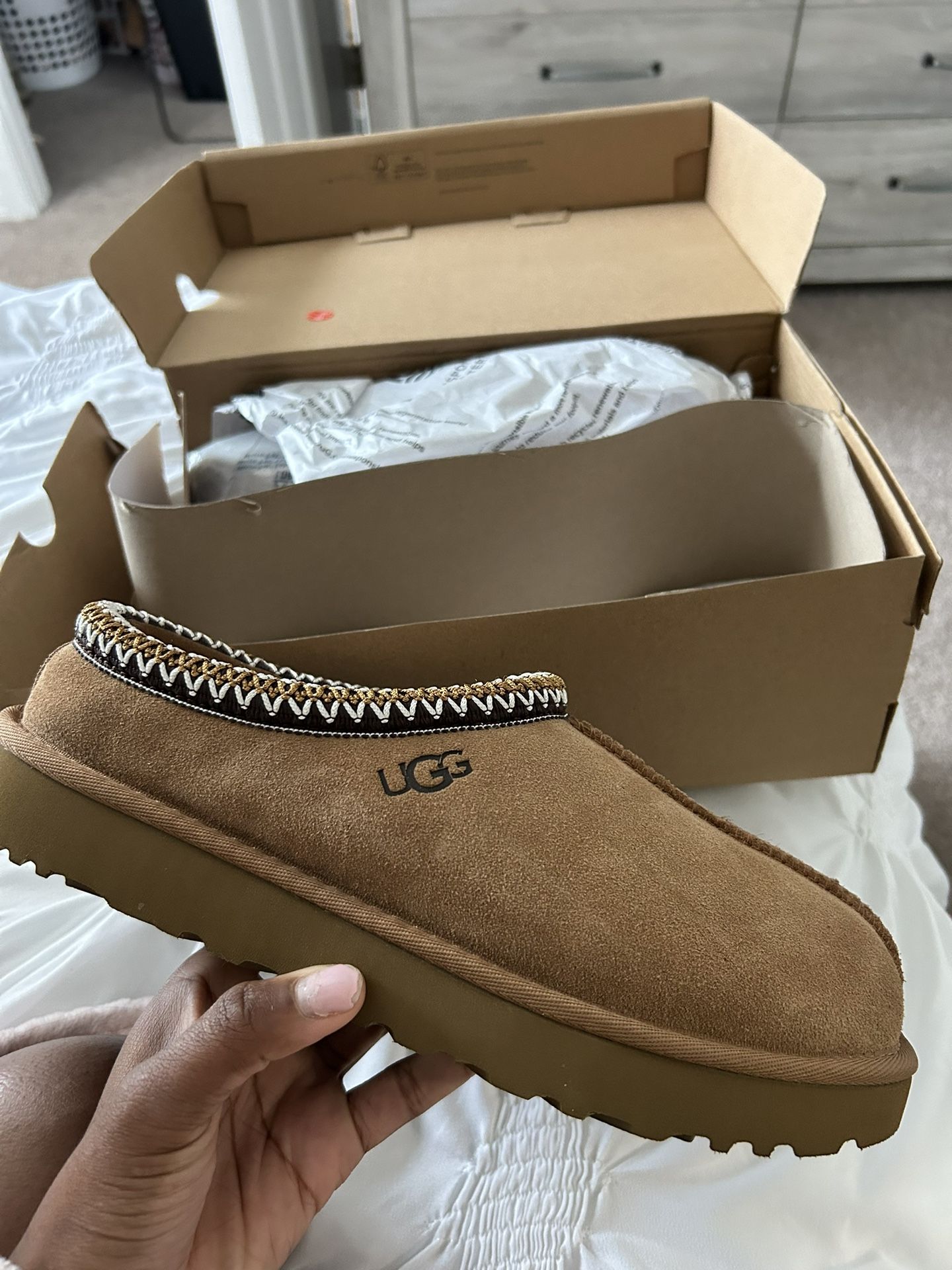 Uggs Tasman