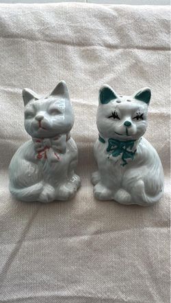 Vintage Kitten Salt