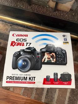 Canon EOS Rebel T7 DSLR Premium Kit