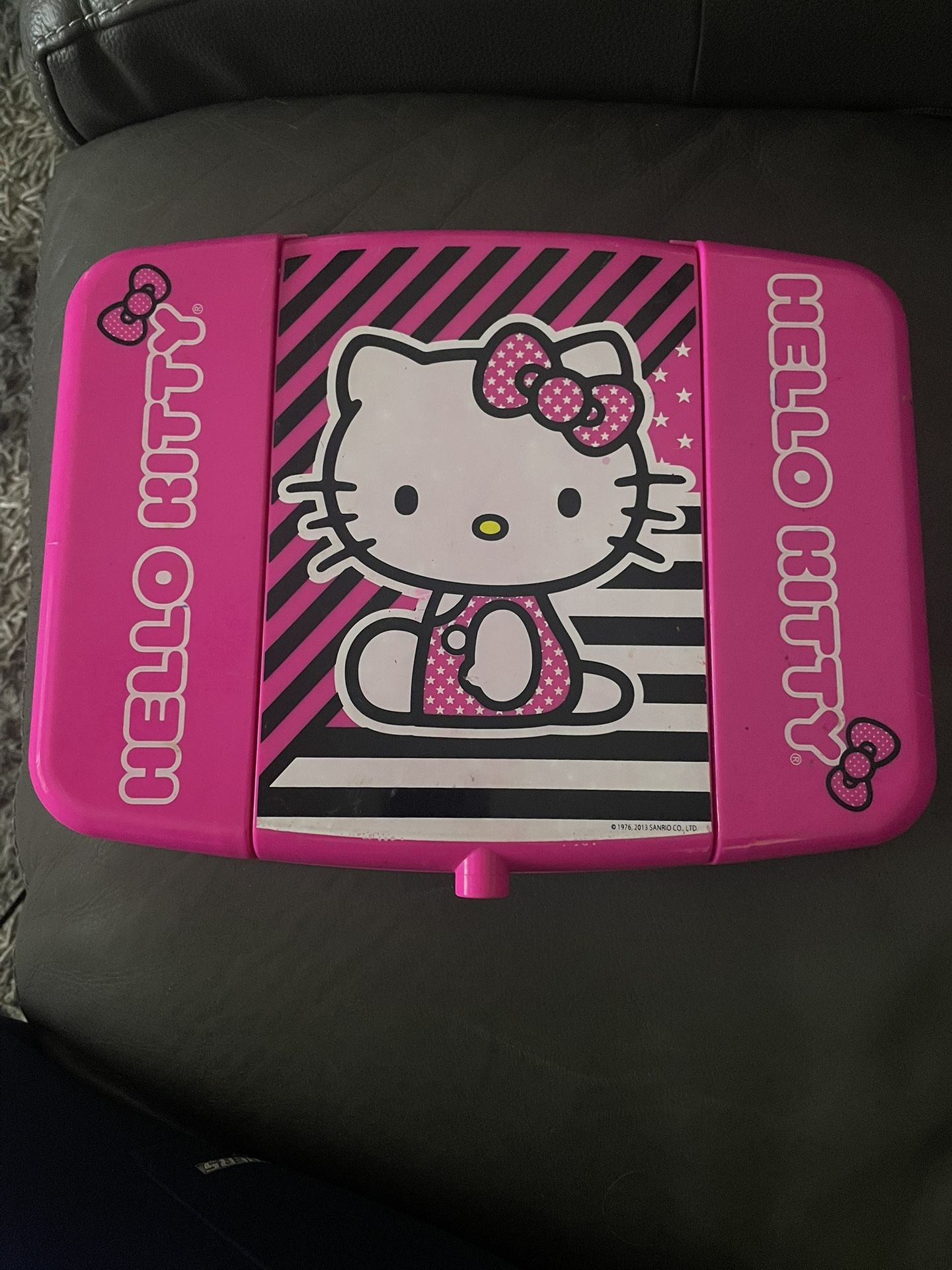 Hello Kitty Play Makeup Box