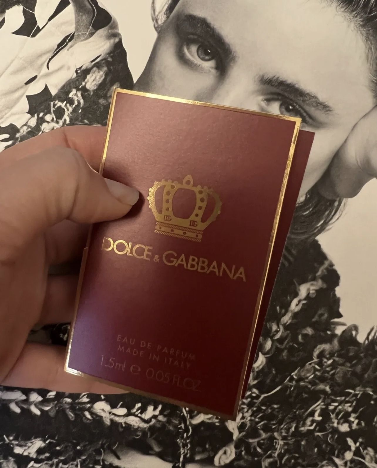 Q (Queen) by Dolce & Gabbana Eau de Parfum EDP Carded Sample Spray .05oz/1.5mL