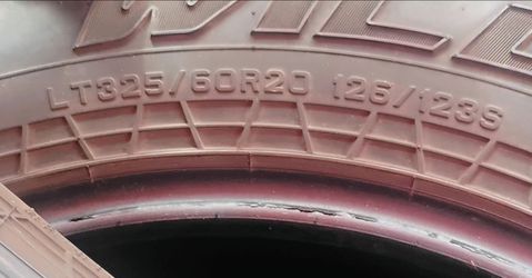 Llantas 235/60R20