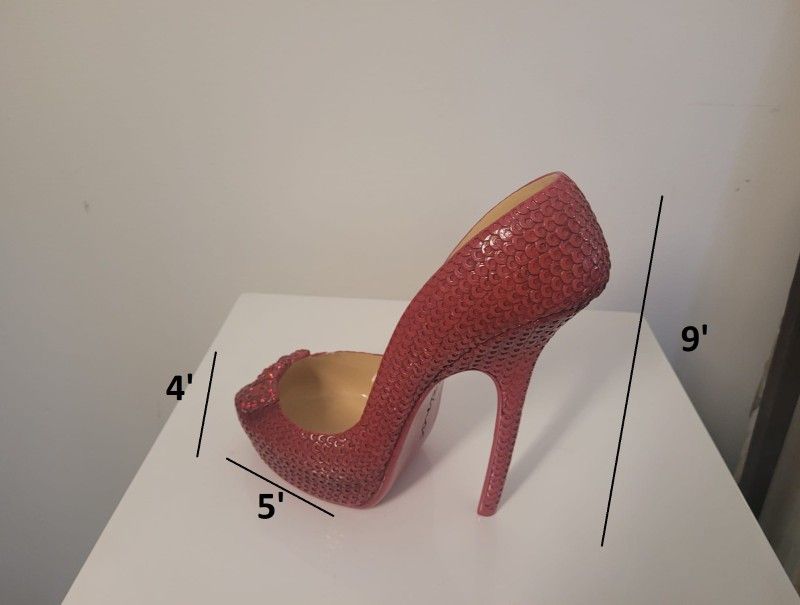 01 pieces of red high-heeled shoes for decorations or centerpieces Rainer
