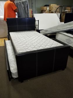 Trundle bed