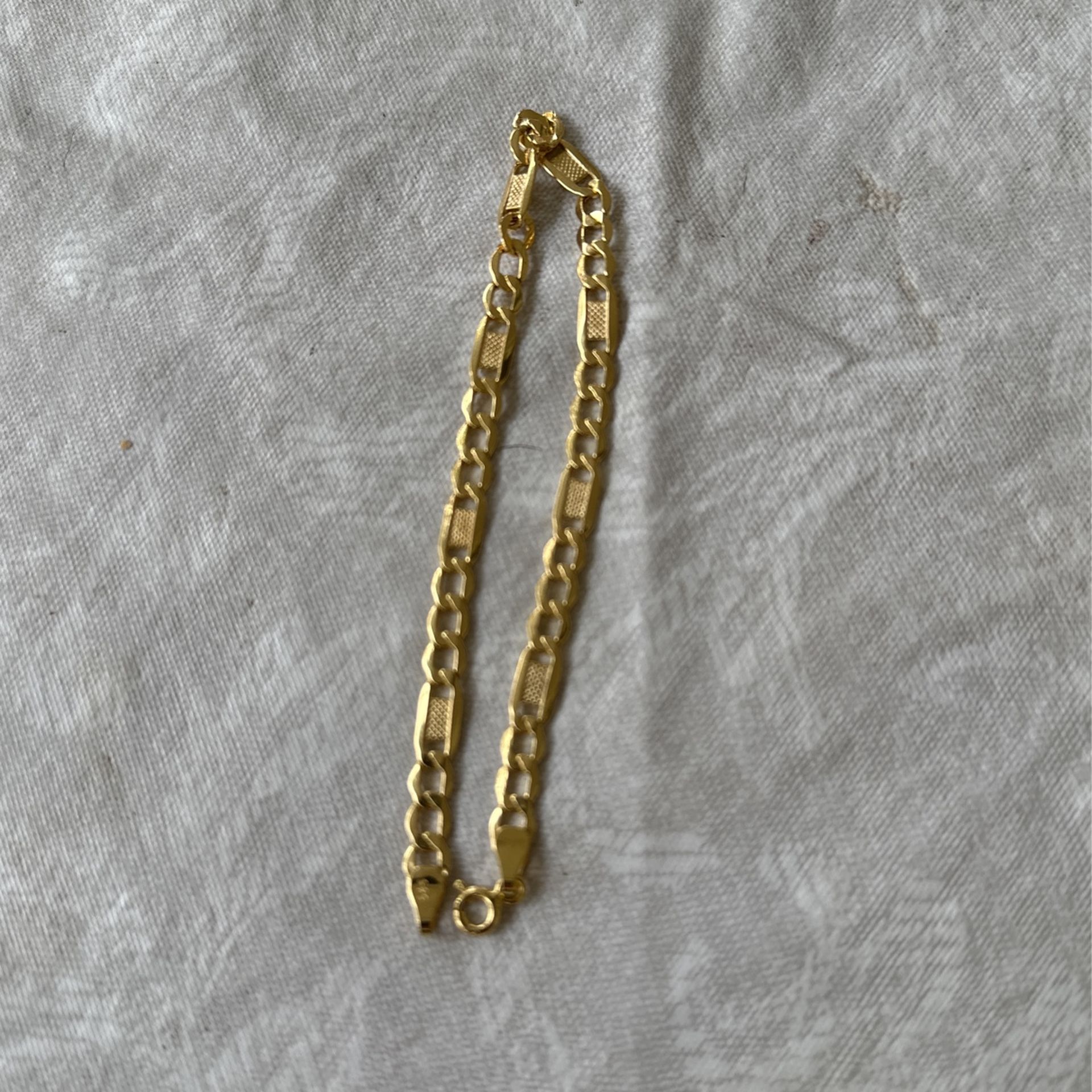 14 K Gold Bracelet