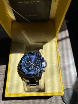 Men’s Silver / Blue Face watch
