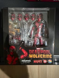 Deadpool & Wolverine MAFEX No.284 Deadpool