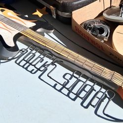 Metal Guitar Hang Up