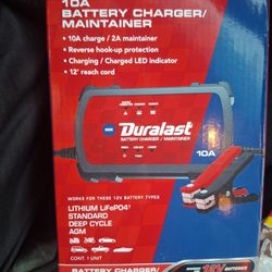 Duralast  10a Baterry Cgarger Maintainer
