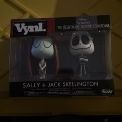 Jack and Sally Skellington VYNL  Nightmare Before Christmas Vinyl Figures NIB 