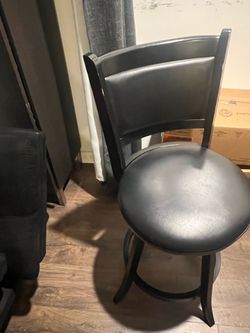 Bar stool
