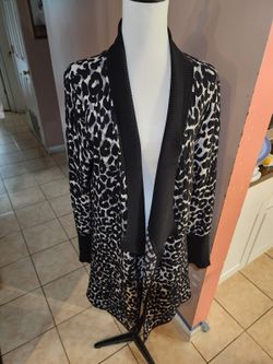 One A L Women’s Cardigan Size Medium Gray Open Front Sweater Ribbed China