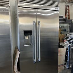 Monogram Refrigerator Built In 42”W