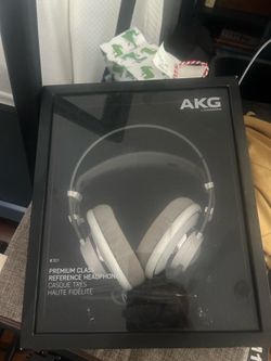 AKG Harman Studio Headphones K701