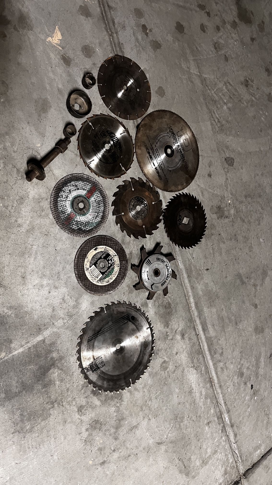 Assorted Saw Blades