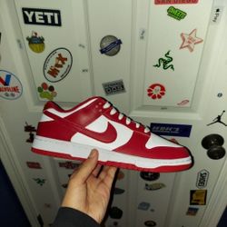 Dunk Low "Gym Red" Size 9.5