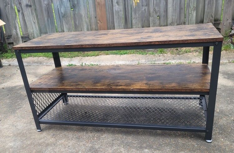 Solid Wood Furniture 