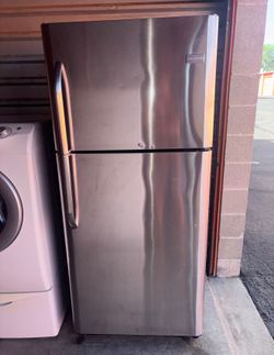 Frigidaire Stainless Steel Refrigerator And Freezer