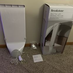 Brookstone Bed Fan With Wireless Remote