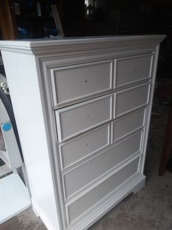 5 drawers dresser painted white