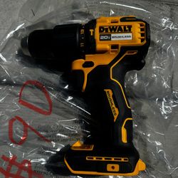 DEWALT 1/2-in 20-volt max Variable Speed Brushless Cordless Hammer Drill only tool new
