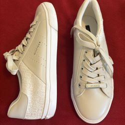 Shoes For Woman 