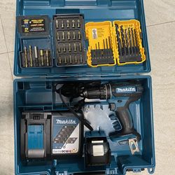 Makita Hammer Drill Kit W/bits