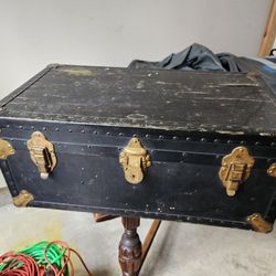 Vintage Chest 