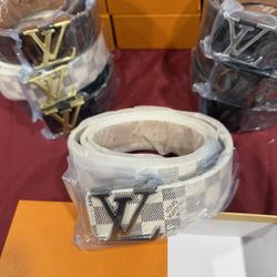 YES AVAILABLE NEW WITH BOX GOOD QUALITY 