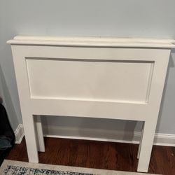 2 Twin Platform Beds With Storage Drawers For Sale