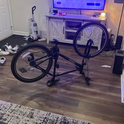 XL Reid Mountain Bike