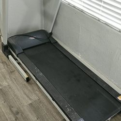 TREADMILL  FOE SALE 