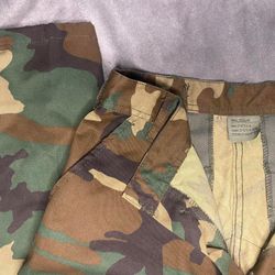 WOMENS CAMO CARGO PANTS