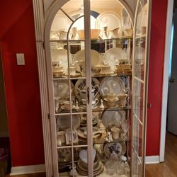 Curio, White Wash Traditional Cabinet