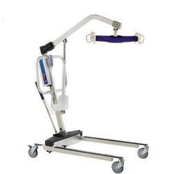 Invacare- Reliant Plus 450-w/ Low Base