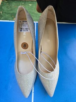 Nine West Rhinestone Pointed-Toe Heels Size 8