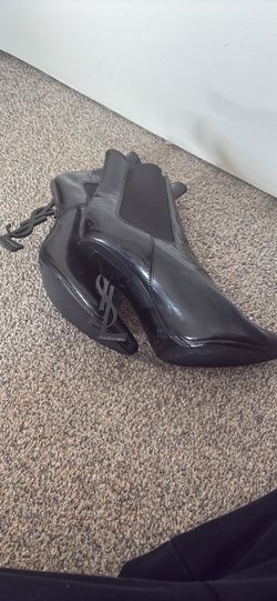 YSL BOOTS!!!!