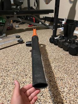 Leaf blower