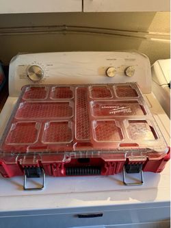 Milwaukee PACKOUT 11- Compartment Impact Resistant Portable Small Parts Organizer