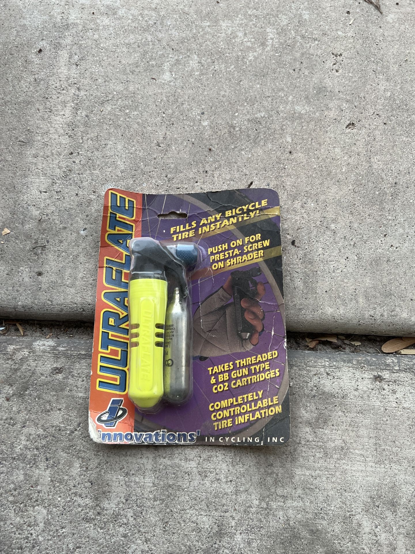 CO2 Air Bicycle Pump