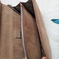 Purse 👛 Very Nice Beautiful Colors And Free  To Carry. 